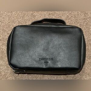 Rare Diptyque Qatar Airways Business Class Brand New Top Handle Amenity Kit